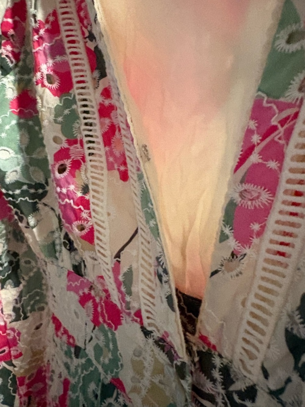 Line and Dot floral romper - Picture 6 of 8